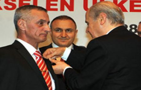 'apo'yu Bırakmadan, Bizi Bırakmazlar'