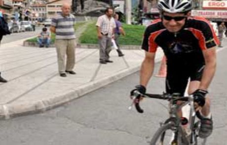 Abd’li Bisikletçilerin Zorlu Yolculuğu
