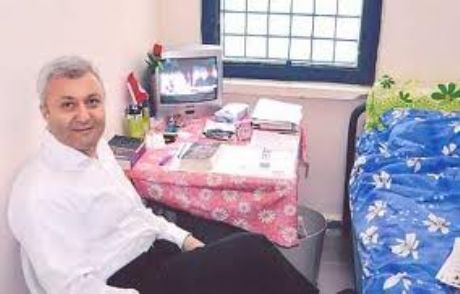 Şehit Analarından Tuncay Özkan'a Destek
