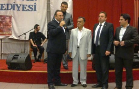 Eski Türkücünün Mutlu Gecesi