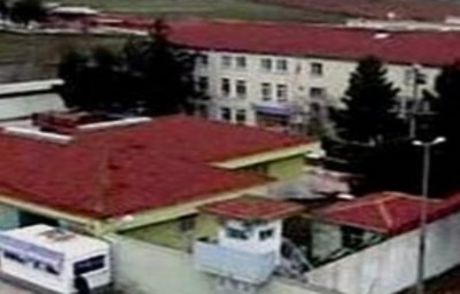 Cezaevinde Yolsuzluk