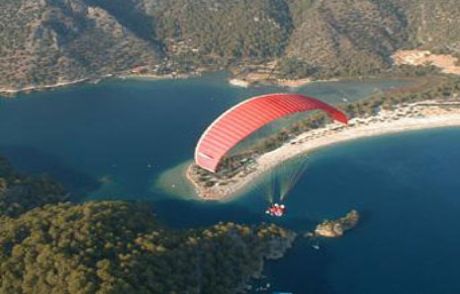 Yamaç Paraşütü Faciası