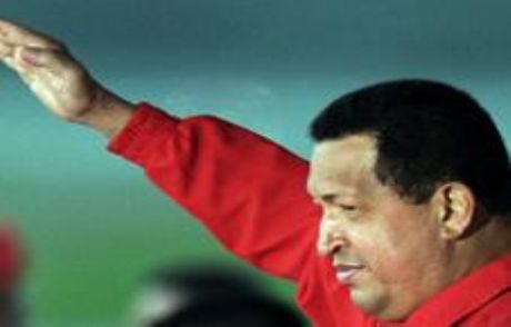 Chavez Kanser Tedavisi İçin Küba'da