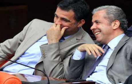 Akp'de Komisyon Gerginliği