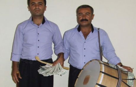 Düğünlerde 'sahte Dolar' Bonkörlüğü