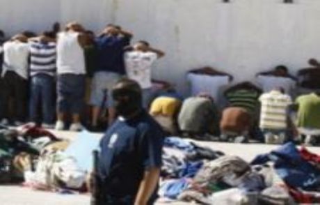 Meksika'da Emniyet Müdürüne Polisten Kurşun