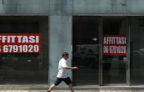 İtalya'nın Borçlanma Maliyeti Artıyor