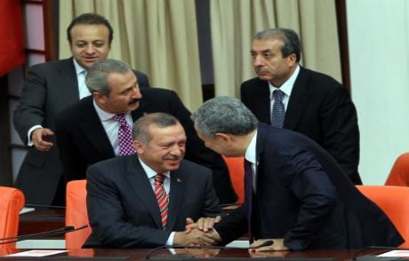 'şalit'i Bir Tek Erdoğan Kurtarır'