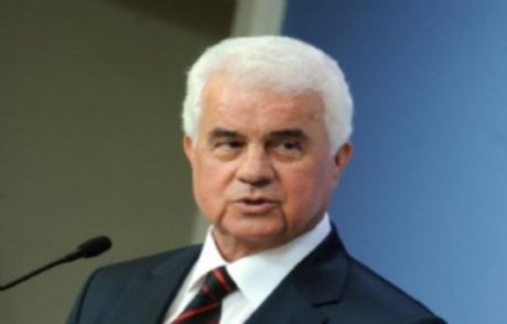 Eroğlu'ndan Rum Yönetimine Bayrak Tepkisi