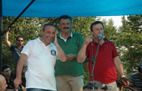 Kızılçıktepe'de Bir Düzeni Coşku