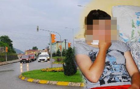 Genç Kızın Boğazını Kesti