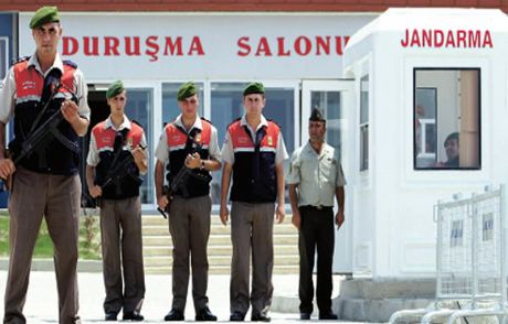Ergenekon Davasında İki Tahliye