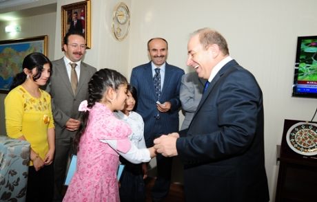Erzurumlu Çocuklardan Somalili Çocuklara
