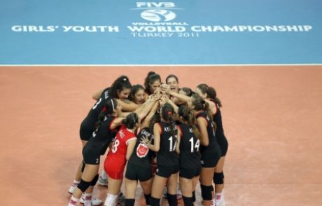 Yıldızların İlk Rakibi Almanya