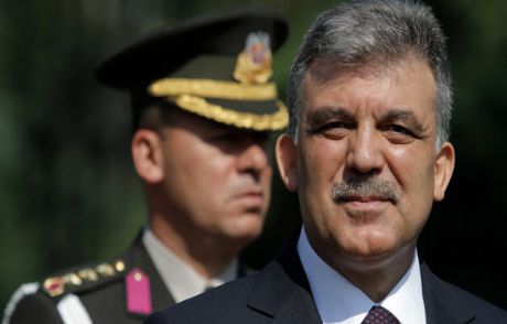 Gül'den Valiler Kararnamesi'ne Onay