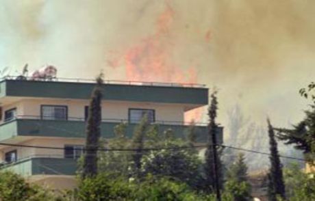 Adana Ve Çanakkale'de Korkutan Yangınlar