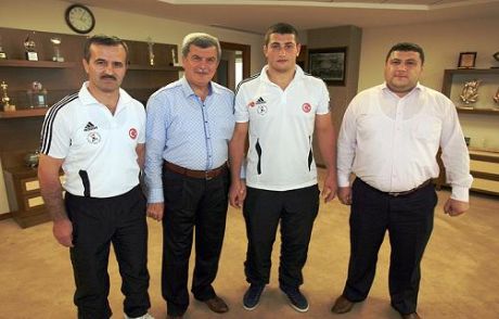 Başkan Şampiyonları Ağırladı