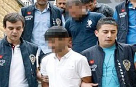 İftar Verip Davetlileri Soydular