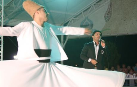 Buyurun Sokak İftarına