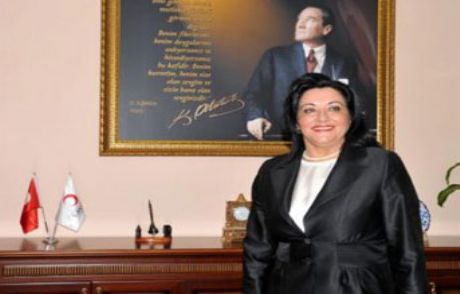Türkiye'nin 2. Kadın Valisi Göreve Başladı
