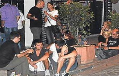 Belediyeye 'minder'li Protesto