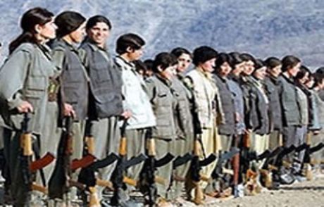 Şırnak'ta Bir Kadın Terörist Teslim Oldu