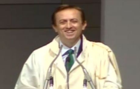 Rektörden Gül'ü Güldüren Espri!