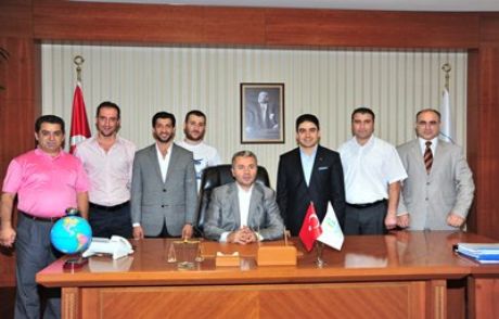 Beygiad, Uzun'u Ziyaret Etti