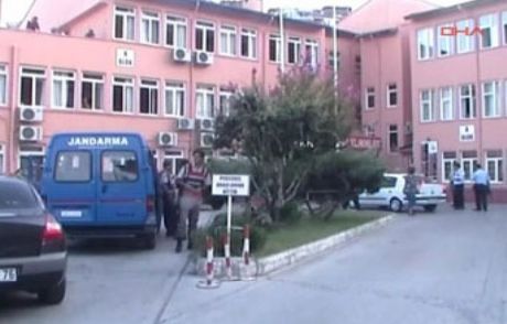 Mahalle Savaş Alanına Döndü