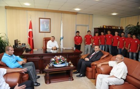 Dünya 2’si Balcı’ya Büyük Hediye!