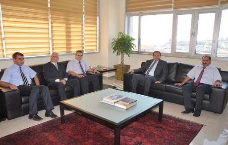 'üniversitenin Büyümesi Sevindirici'