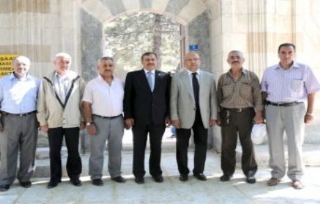 Taş Medrese Kültür Merkezi Olacak