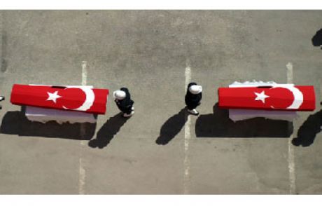 Şehit Komiser Ve Eşine Tören Yapıldı