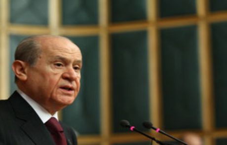 Bahçeli, Abdullah Gül'ü Erbakan'la Vurdu
