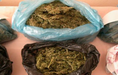 Havalimanında 55 Kilo Esrar Ele Geçirildi