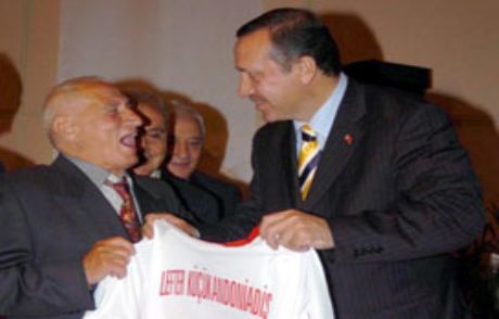 Başbakan Erdoğan Lefter'in Ailesini Aradı