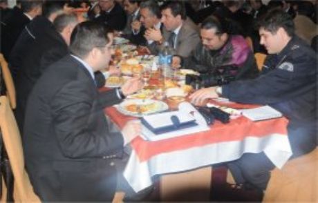 Polisten Kürtçe Ağıtlı Slayt