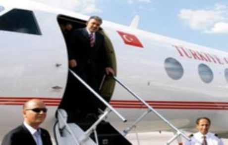 Cumhurbaşkanı Gül, İstanbul'a Gitti