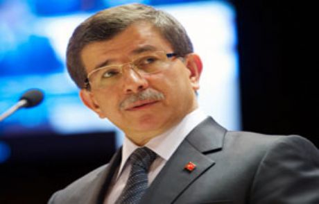 Davutoğlu'ndan Üst Üste Telefon Görüşmesi