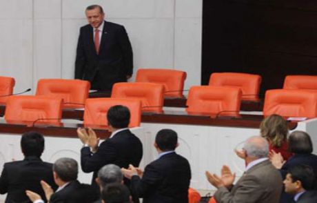 Başbakan Erdoğan Genel Kurulu Terk Etti