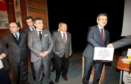 Toki Kirazpınar'da Kura Heyecanı