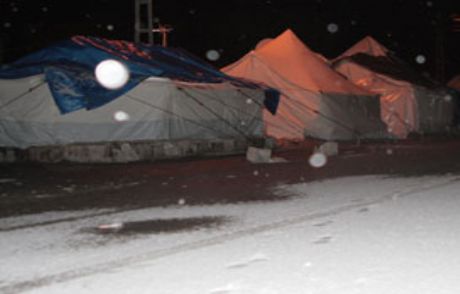 Van'da Etkili Kar Yağışı