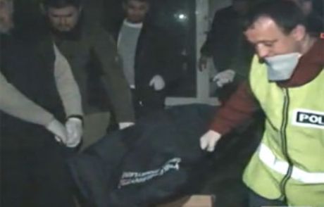 Yatak Odasında Çıplak Halde Ölü Bulundu
