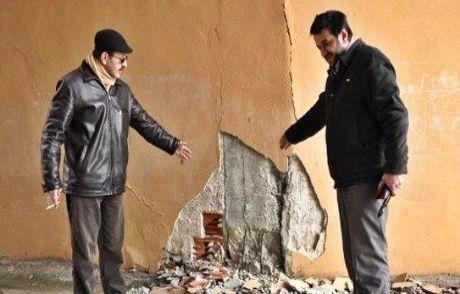 10 Mahallede Evler Çöküyor!