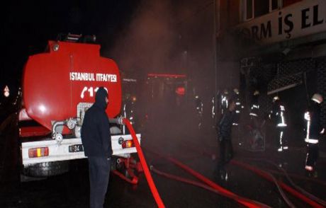 Bağcılar'daki Yangın Yürekleri Ağza Getirdi