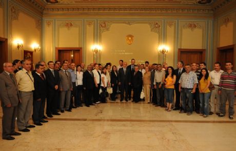 81 İlin Basın Müdürleri Vali Mutlu`yu Ziyaret Etti
