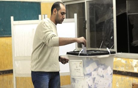 Mısır'da Yeni Anayasa Kabul Edildi