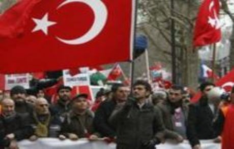 Fransa'ya 'soykırım Tasarısı' Öfkesi