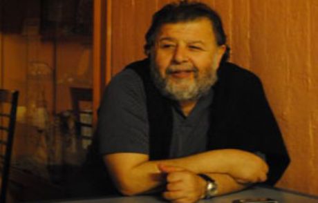 Tiyatrocu İlhan Kantarcı Vefat Etti