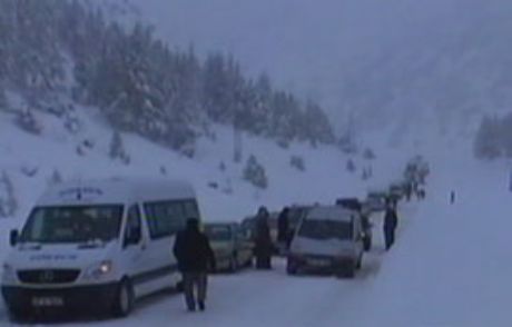 Karayollarında Ulaşım Durma Noktasında